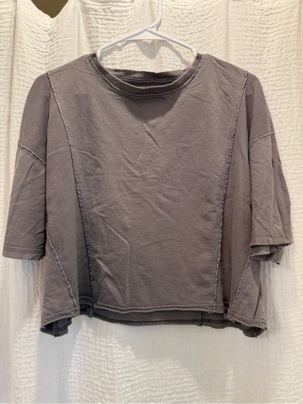 Aerie Ribbed Panel Cropped Short Sleeve Sweatshirt - Washed Grey (Size S)
